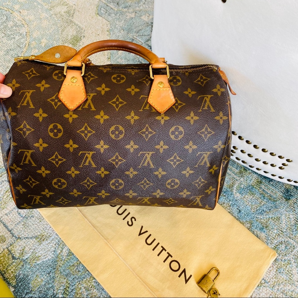 Louis Vuitton Speedy 30 - Picture 10 of 16